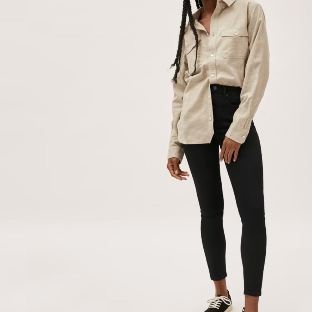 Everlane Authentic Stretch High rise Skinny- Size 31 Regular - Black Denim